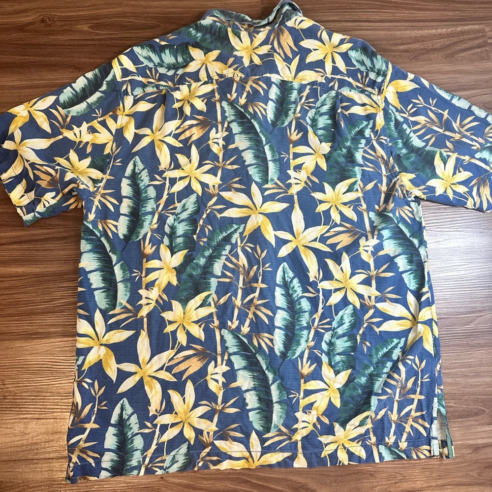 Tommy Bahama Hawaiian Shirt Blue Floral Silk Short Sleeve Button Front Men’s L - Picture 8 of 12